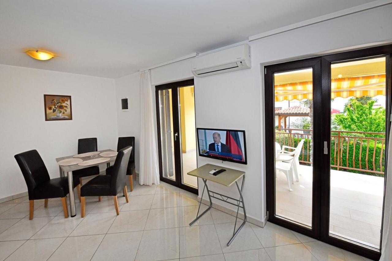 Apartments Jasmina Пореч Экстерьер фото
