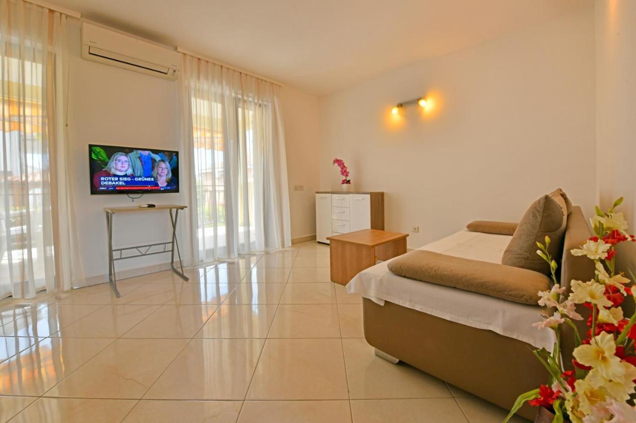 Apartments Jasmina Пореч Экстерьер фото