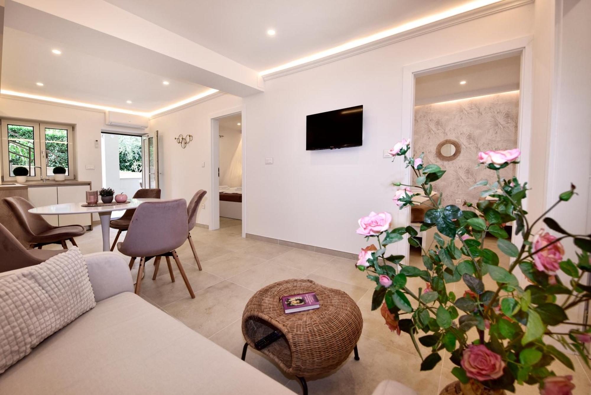 Apartments Jasmina Пореч Экстерьер фото