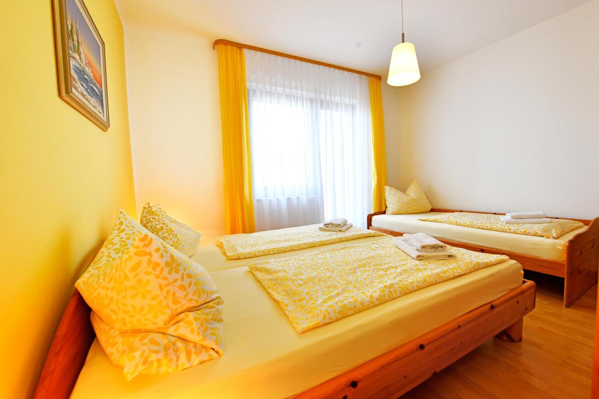 Apartments Jasmina Пореч Экстерьер фото