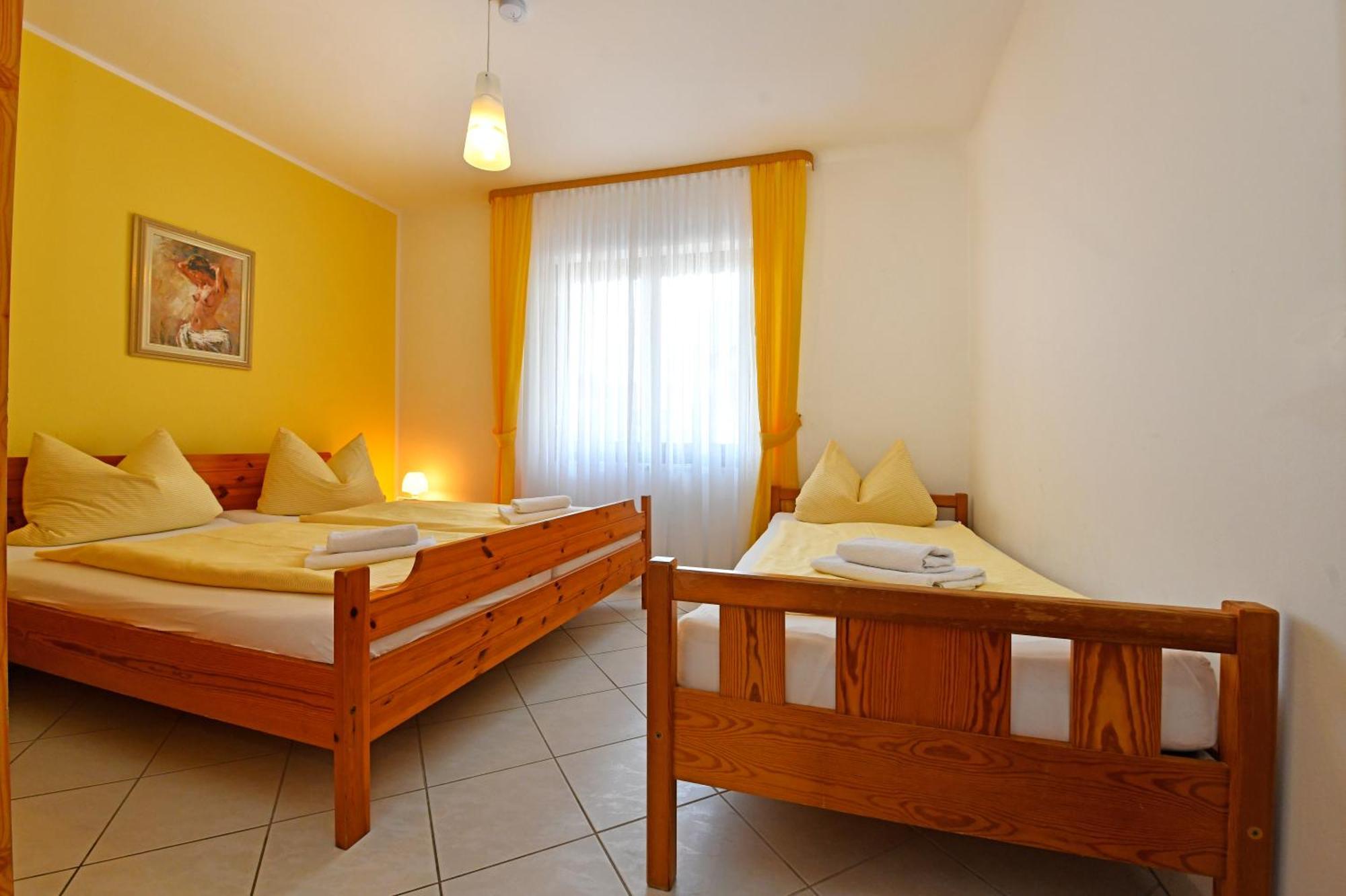 Apartments Jasmina Пореч Экстерьер фото